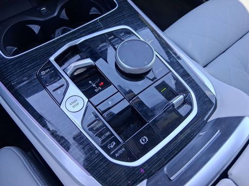 Certified 2024 BMW X5 xDrive50e w/ M Sport Package image 15