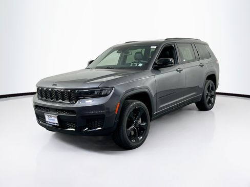 Used 2023 Jeep Grand Cherokee L Laredo AWD/4WD image 1