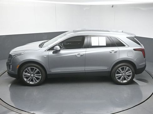 Used 2025 Cadillac XT5 Premium Luxury FWD image 47
