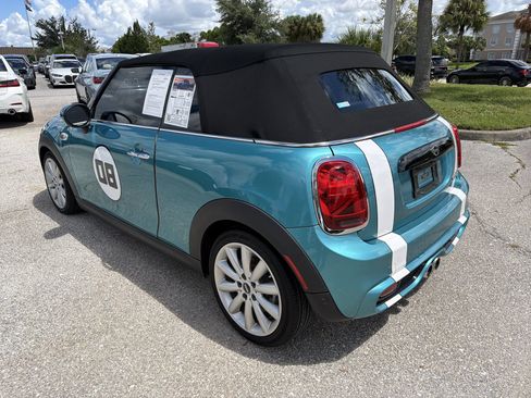 Used 2020 MINI Cooper S w/ Signature Upholstery Package FWD image 7