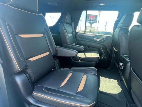 Used 2022 GMC Yukon AT4 image 13