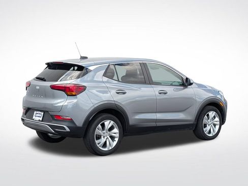 Used 2025 Buick Encore GX Preferred FWD image 3