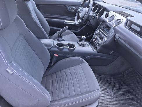 Used 2016 Ford Mustang GT RWD image 20