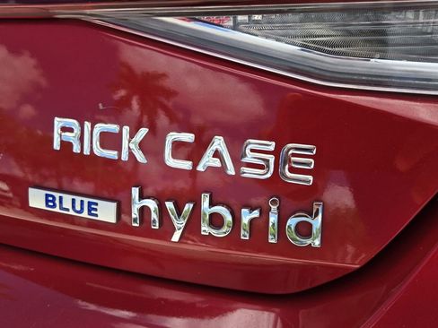 Used 2023 Hyundai Elantra Blue FWD image 14