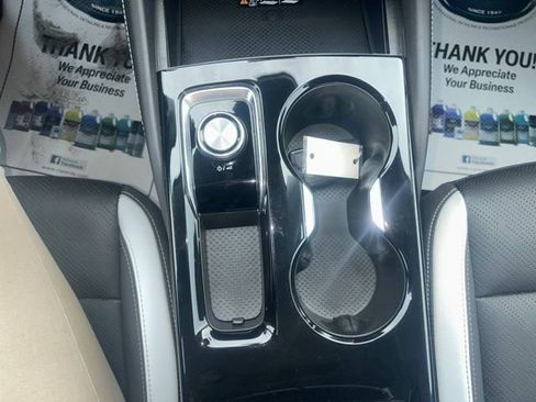 Used 2025 Buick Envision Sport Touring image 23