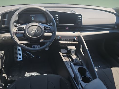 New 2026 Hyundai Elantra Sport FWD image 18