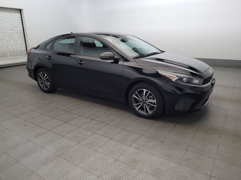 Used 2023 Kia Forte LXS w/ LXS Technology Package image 11