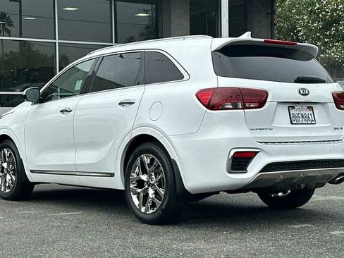 Used 2019 Kia Sorento SX image 6