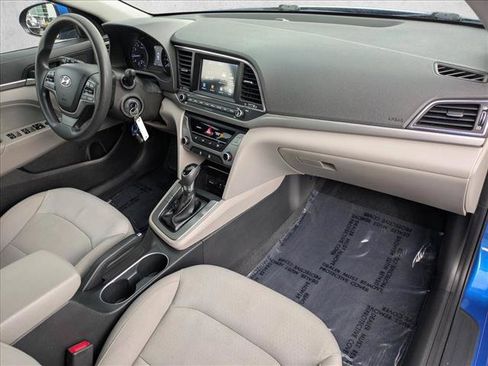 Used 2018 Hyundai Elantra SEL FWD image 19