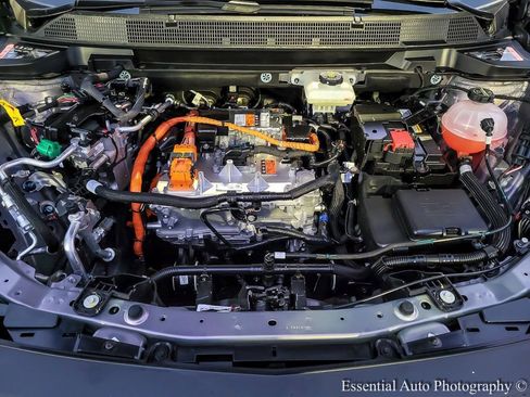 New 2026 Chevrolet Equinox EV LT image 17