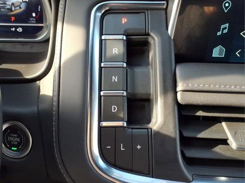 Used 2023 Chevrolet Tahoe LT w/ Luxury Package AWD/4WD image 24