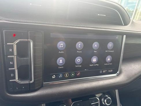 Used 2021 GMC Yukon Denali w/ Denali Premium Package RWD image 17