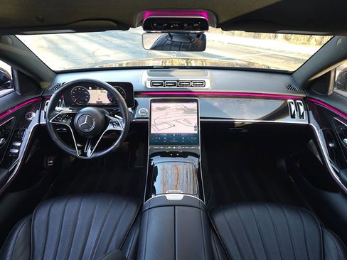 Used 2022 Mercedes-Benz S 500 4MATIC image 10