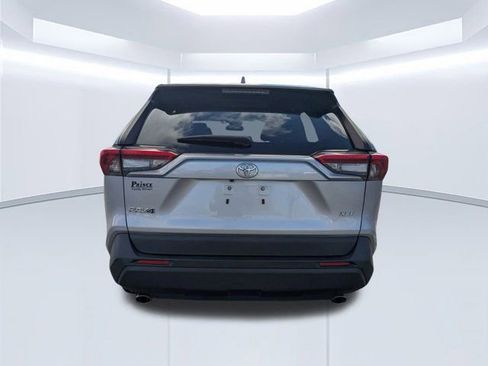 Used 2023 Toyota RAV4 XLE w/ Convenience Package image 5