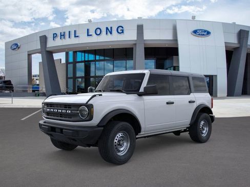 New 2025 Ford Bronco 4-Door image 1