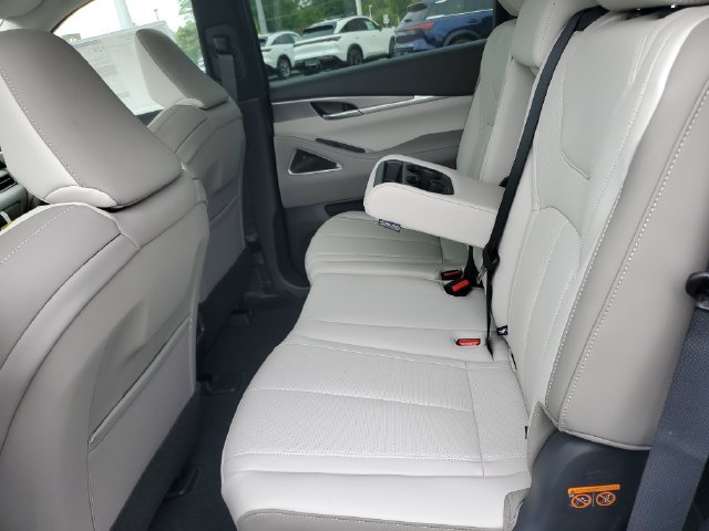 New 2027 INFINITI QX60 Luxe w/ Cargo Package AWD/4WD image 17