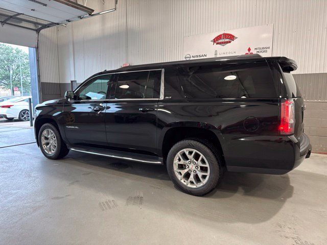 Used 2018 GMC Yukon XL SLT AWD/4WD image 8
