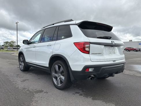 Used 2021 Honda Passport Touring image 3