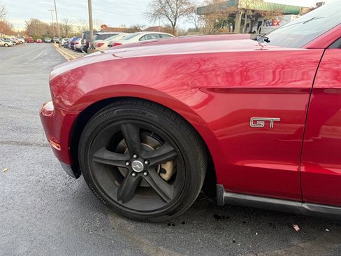 Used 2010 Ford Mustang GT image 26