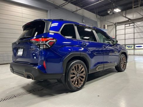 Used 2025 Subaru Forester Sport AWD/4WD image 7
