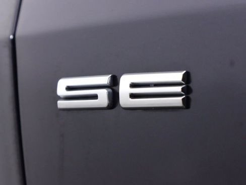 Used 2021 Ford Escape SE FWD image 36