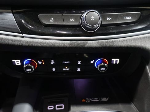 Used 2023 Buick Enclave Essence w/ Experience Buick Package image 37