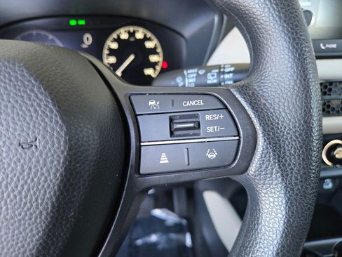 Certified 2024 Honda HR-V LX image 23