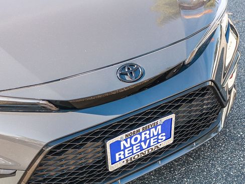 Used 2025 Toyota Corolla SE image 9