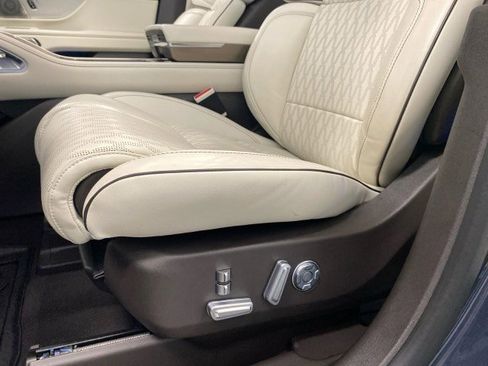 Used 2024 Lincoln Nautilus Black Label w/ Jet Appearance Package (87T) image 16