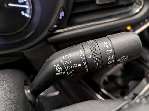 Certified 2023 MAZDA CX-30 AWD 2.5 S w/ Preferred Package image 19