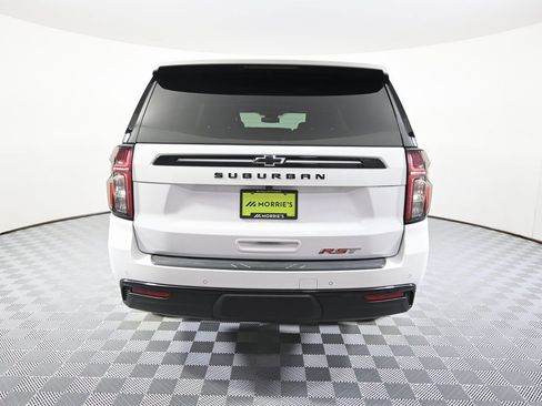 Used 2023 Chevrolet Suburban RST image 5