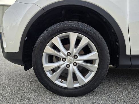 Used 2014 Toyota RAV4 Limited image 10