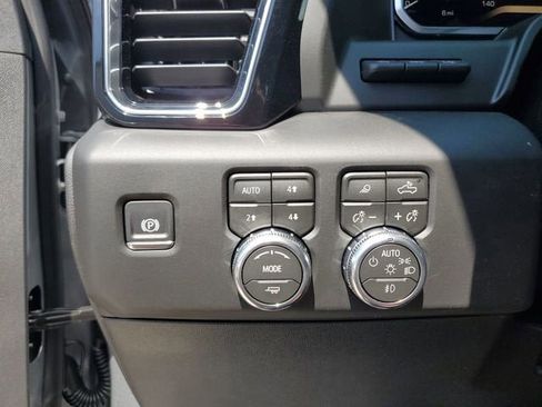 New 2026 GMC Sierra 3500 Denali Ultimate AWD/4WD image 31