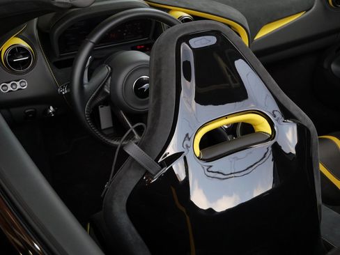 Used 2023 McLaren 720S Performance image 31