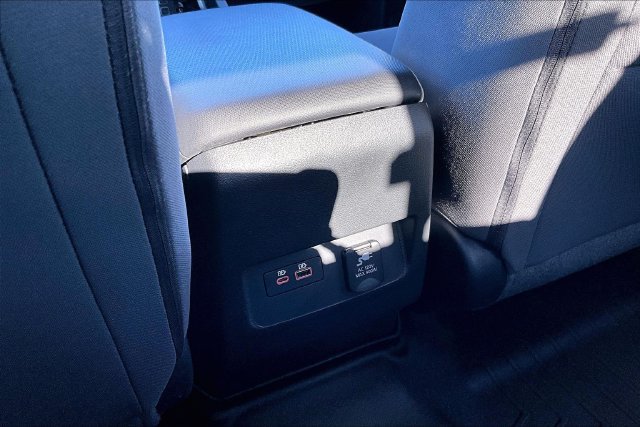 Used 2023 Nissan Frontier SV w/ SV Convenience Package AWD/4WD image 11