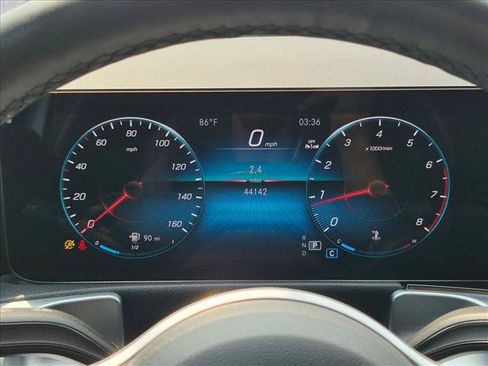 Certified 2023 Mercedes-Benz GLB 250 4MATIC image 11