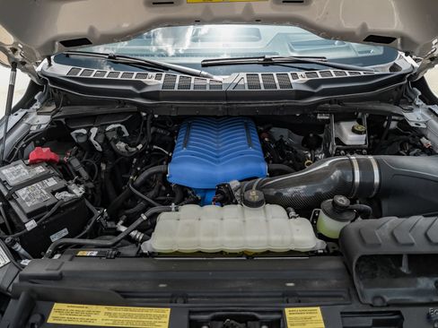 Used 2025 Ford F150 Lariat w/ Equipment Group 502A High AWD/4WD image 4
