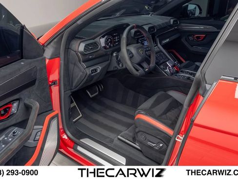 Used 2023 Lamborghini Urus Performante AWD/4WD image 62