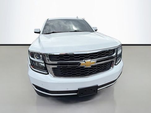 Used 2016 Chevrolet Tahoe LT w/ Luxury Package AWD/4WD image 6