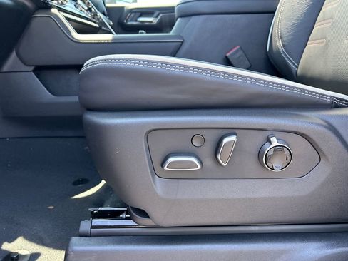 New 2026 GMC Sierra 2500 AT4X AWD/4WD image 17