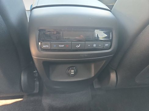 Used 2024 Hyundai Palisade SEL AWD/4WD image 18