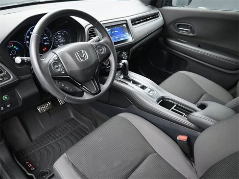 Used 2021 Honda HR-V Sport image 18