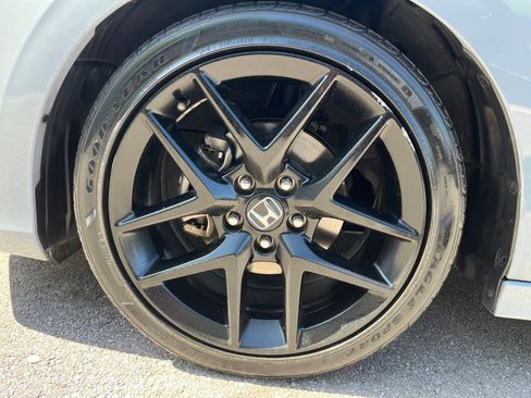 Used 2022 Honda Civic Sport image 9