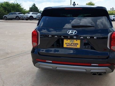 Used 2025 Hyundai Palisade SE image 4