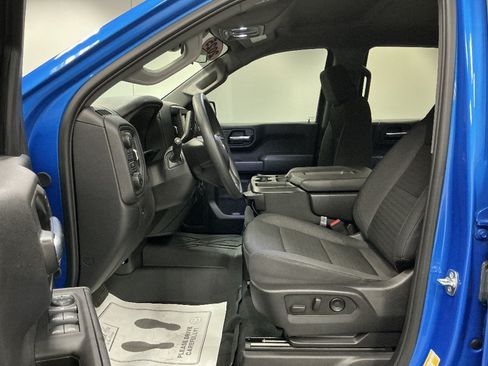 Used 2025 Chevrolet Silverado 1500 Custom AWD/4WD image 8