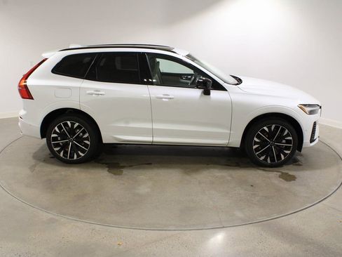 New 2026 Volvo XC60 T8 Ultra w/ Protection Package Premier AWD/4WD image 6