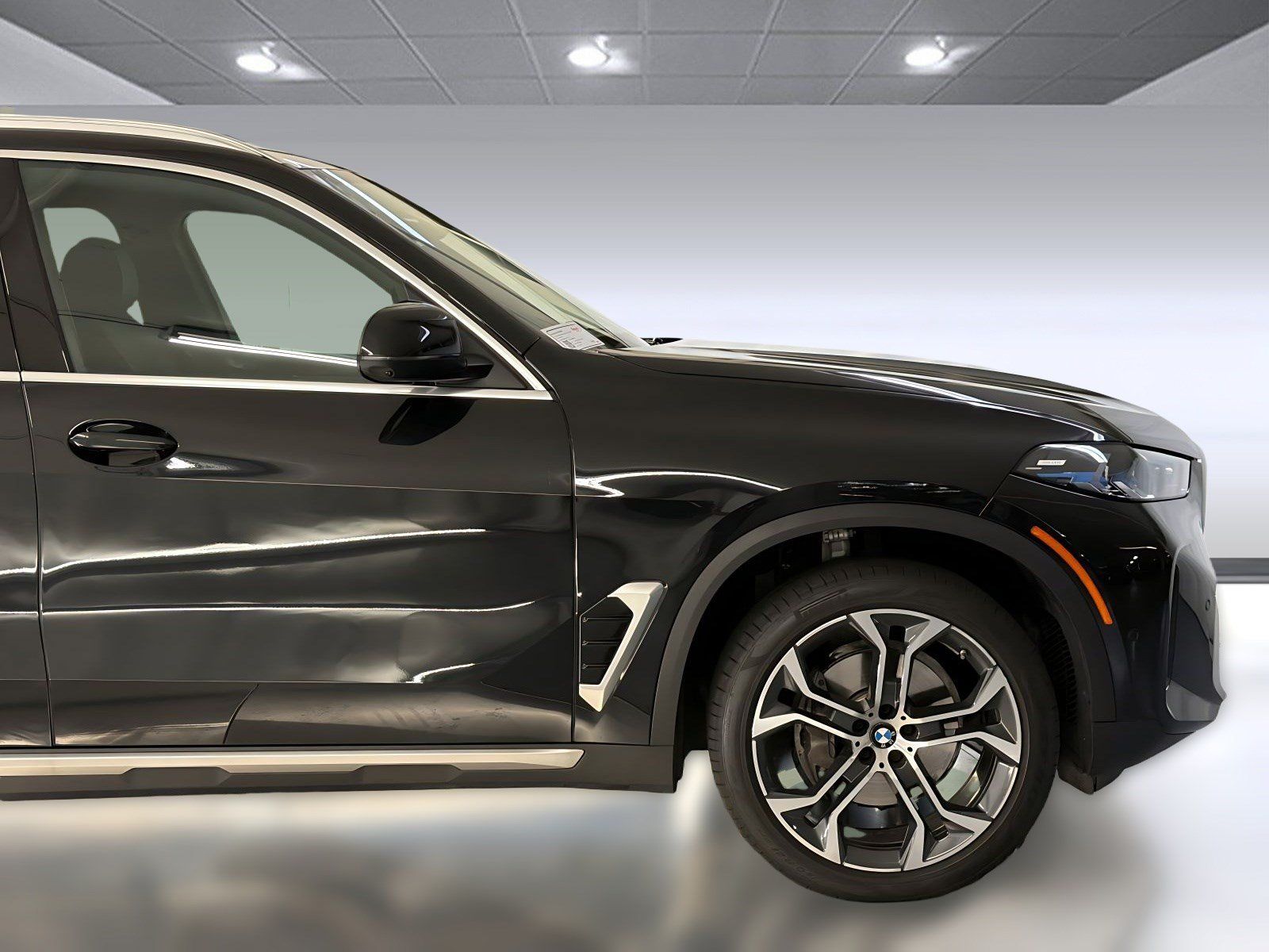 Used 2026 BMW X5 sDrive40i RWD image 35