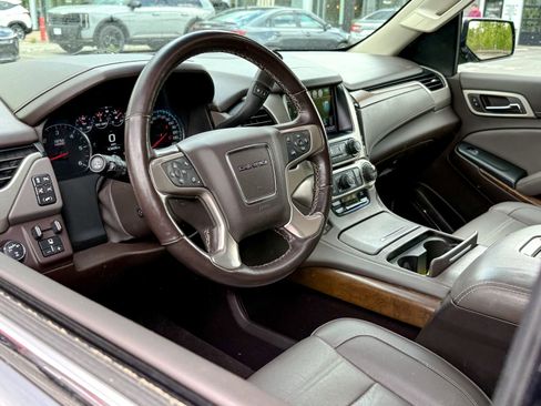 Used 2020 GMC Yukon Denali w/ Denali Ultimate Package AWD/4WD image 15