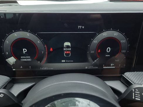 Certified 2025 Nissan Kicks SR FWD image 28