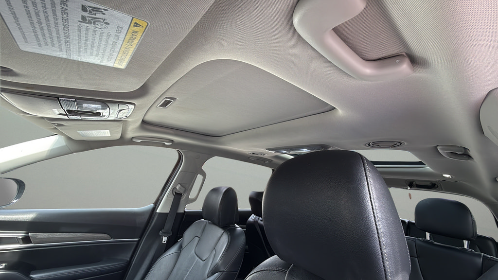 Used 2022 Kia Telluride SX w/ Nightfall Edition Package AWD/4WD image 12